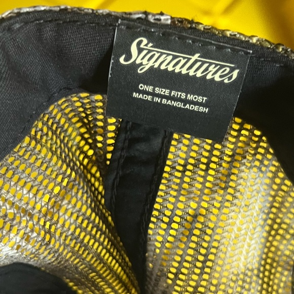 Camo hat - Picture 2 of 2